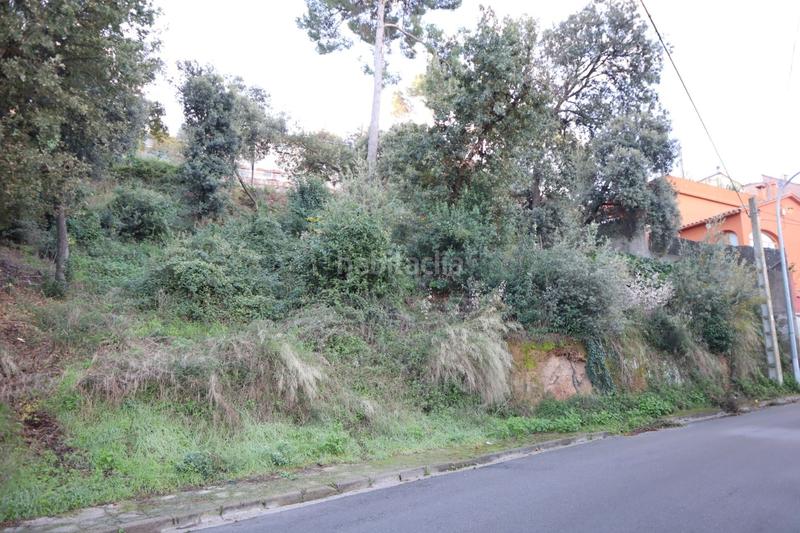 Foto b76e102c-0e8a-429a-b2e5-0ab3daa1e1d5. Terreny residencial a Montflorit Cerdanyola del Vallès