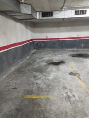 Autoparkplatz in Catalunya - Fontetes. Plaza de parking doble en zona sta. anna!!!