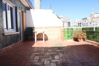 Lloguer Àtic a Sant Ramón. Ático de 3hab. con terraza zona st.ramon- solo estudiantes!!!