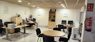 Location Local commercial à Catalunya - Fontetes. Local seminuevo en dos plantas de 154,30m2  zona avda catalunya!