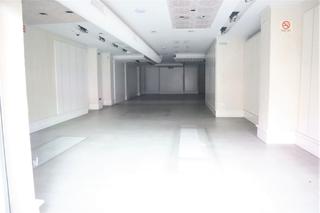 Rent Business premise in Catalunya - Fontetes. Local comercial reformado de 200m2 útiles en avda. catalunya.