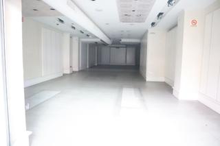 Local Comercial a Catalunya - Fontetes. Local comercial reformado de 200m2 tiles en avda. catalunya