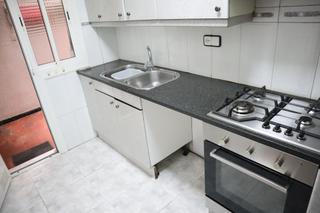 Pis a Centre-Cordelles. Piso de 4 hab. en zona santa ana, ideal inversores.
