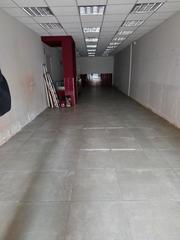 Location Local commercial à Catalunya - Fontetes. Local en zoba comercial de 100 m2 , con salida de humos