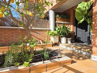 Reihenhaus in Sant Ramón. Magnífica casa adosada de 214m2 en els jardins!!!!