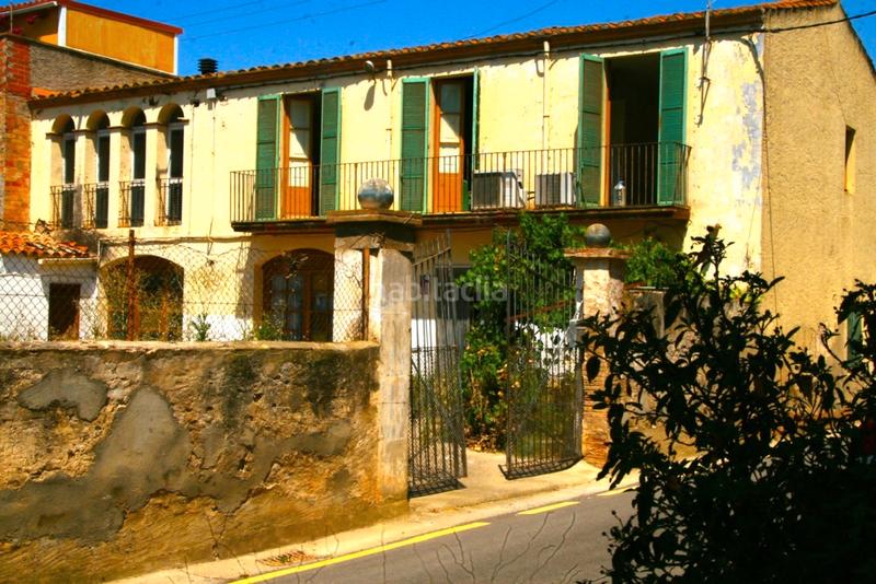 Foto def70aaa-a99b-4e96-99e4-585780f0943e. Masía en carrer nou 2 casa pairal en parcel·la residencial a en Sant Pere Pescador