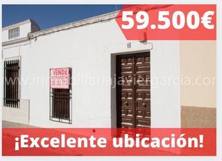 Casa a N/a. Casa en venta en pilar - ermita del pilar, 3 dormitorios.