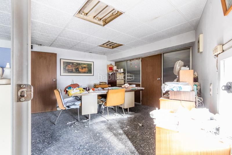 Foto e66a79ae-f947-4bbb-be3f-4f3b46d8123e. Fabrikhalle in Sant Llorenç Savall