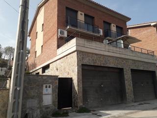 Casa a Sentmenat. Casa a tres vientos en pedrasanta
