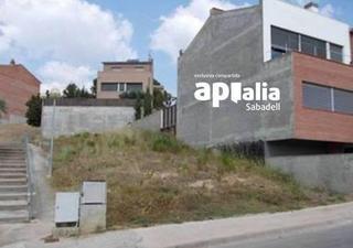 Terreny residencial  Paseo sagrera de la. Suelo urbano  sentmenat