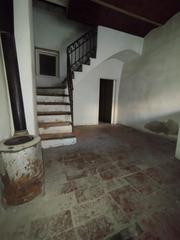 Casa  Calle nou. Casa en el centro para reformar con tejado nuevo
