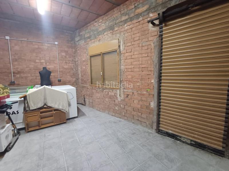 Foto bfcfcb8c-d89d-40ec-9198-673078b0d9e6. Local commercial dans Creu de Barberà Sabadell