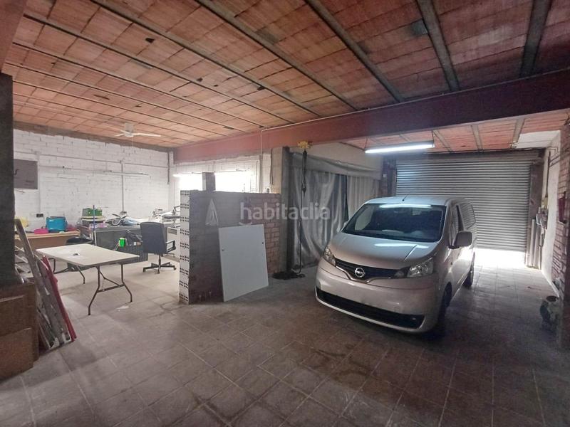 Foto d5af8a83-cf31-4e87-b5a5-3943f46a2257. Local commercial dans Creu de Barberà Sabadell