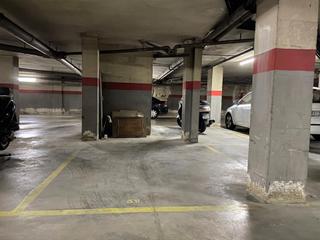 Parking voiture  Carrer carrer de la indústria