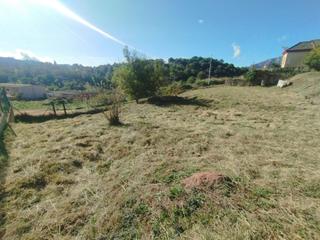 Terreny residencial a Sant Llorenç Savall. Terreny amb vistes a la muntanya al centre de sant llorenç saval