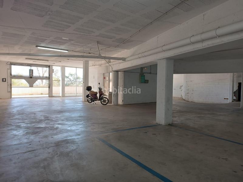 Foto 08910688-e887-4140-94b3-f310cc75a6b1. Alquiler parking coche plaza de aparcamiento en can perich en Sentmenat