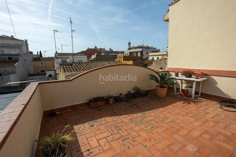 Foto 5c4f5f92-3ac7-49de-a811-fb23ac33c405. Casa adosada unifamiliar adosada centre en Carretera de Roses-Fossos Figueres