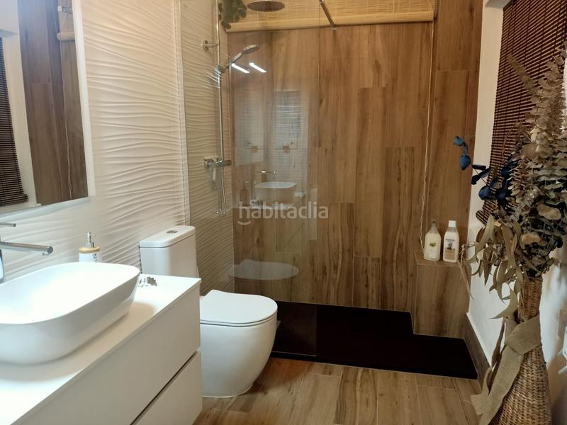 Foto 936e862f-4d0c-4bbf-8140-3f2a006647a6. Piso  en la Creu Alta ideal para inversiones en Sabadell