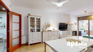 Flat in Centre-Eixample-Can Llobet. 4 dormitorios reformado