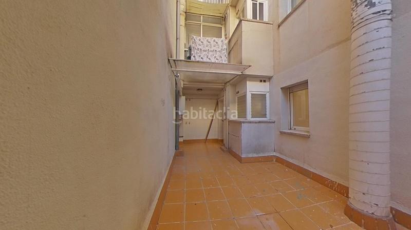 Foto 2f2ee4b3-bab0-466e-9cbc-c46009bfa9ab. Pis amb piscina a Eixample Sabadell