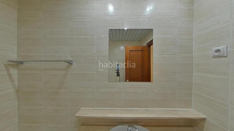 Foto c0a3eb7f-d807-4d8b-b036-829477d29624. Pis amb piscina a Eixample Sabadell