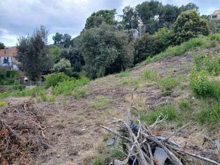 Finca rústica a Sant Llorenç Savall. Terreno para la construcción de una vivienda unifamiliar en sant