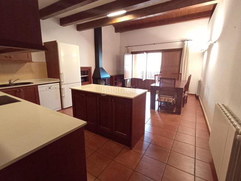 Foto 16ae7a47-c349-48ed-a818-630f9b8aaab1. Reihenhaus mit heizung parking in Poble - Casc Antic Castellar del Vallès