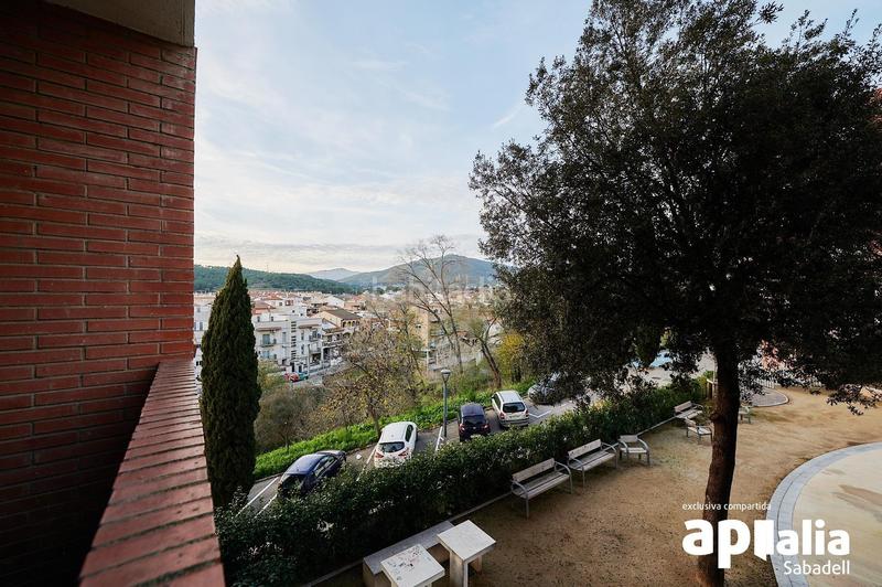 Foto 207451ab-f7a9-4c4c-921c-64bd978d33da. Piso  zona centre en Sentmenat