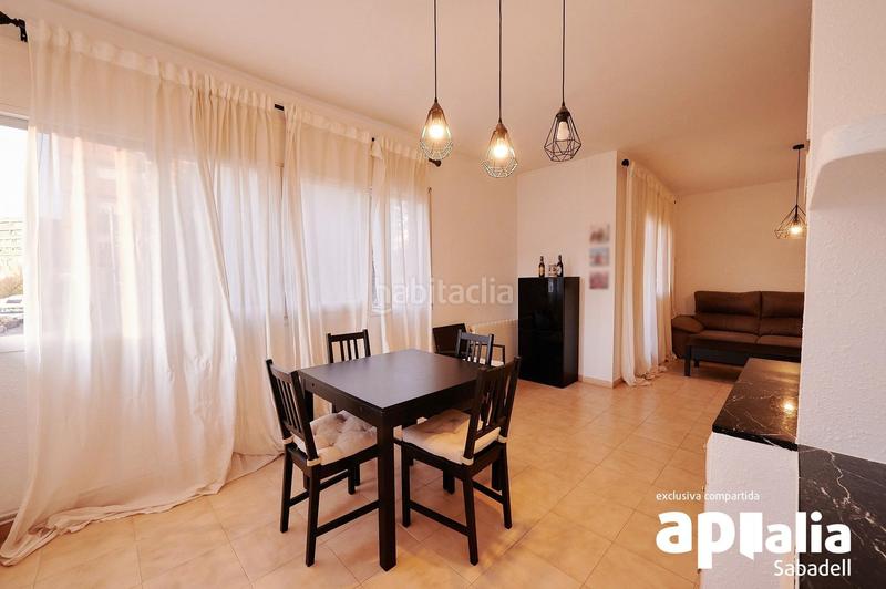 Foto 2aa0510a-3da1-46d2-9be9-f68c7886e9a3. Piso  zona centre en Sentmenat