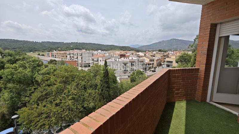 Foto 4ba4c508-0e89-4c06-b329-36292fa7a77f. Piso  zona centre en Sentmenat