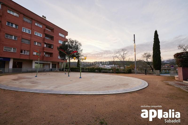 Foto d610ae91-fc1b-486a-8bfd-ed050e255edf. Piso  zona centre en Sentmenat