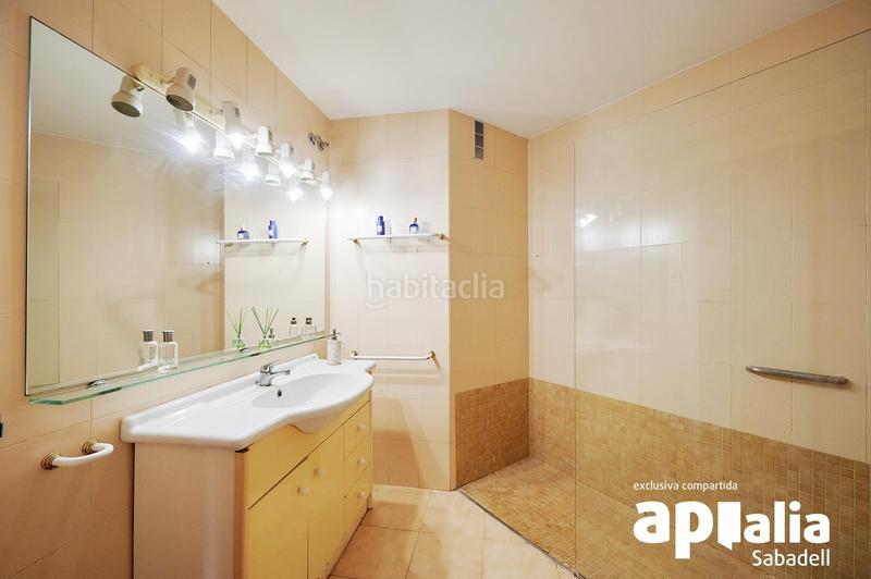 Foto edf835b1-4601-4cba-aefc-9b7248c8777f. Piso  zona centre en Sentmenat
