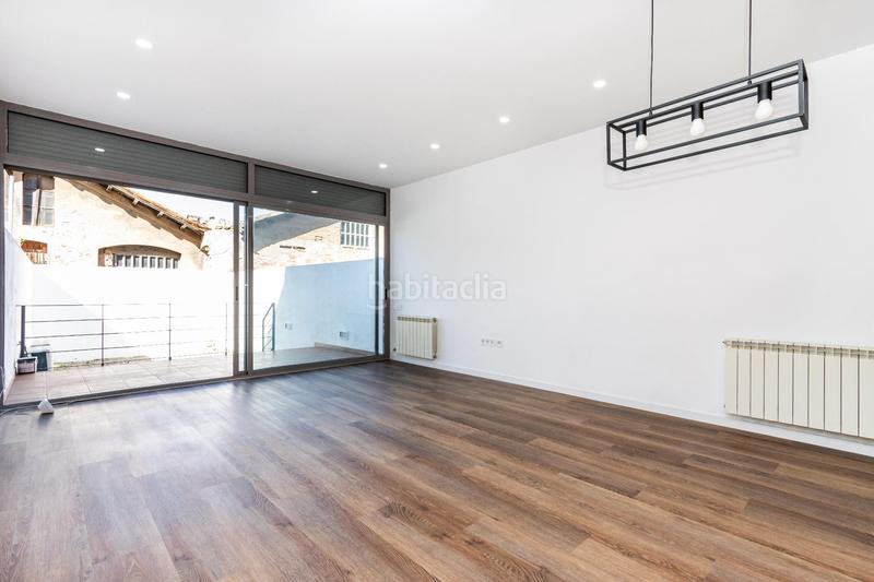 Foto 340859c7-2c81-4869-a5ad-acc32a8126a8. Casa con riscaldamento parcheggio in Centre Sabadell