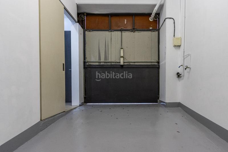 Foto 5e86d097-e7ed-4767-916d-800ea8708447. Casa con riscaldamento parcheggio in Centre Sabadell
