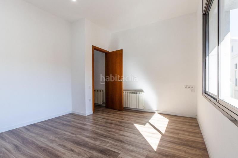 Foto 5f89e681-3084-444d-a4a9-9a8253a64b75. Casa con riscaldamento parcheggio in Centre Sabadell