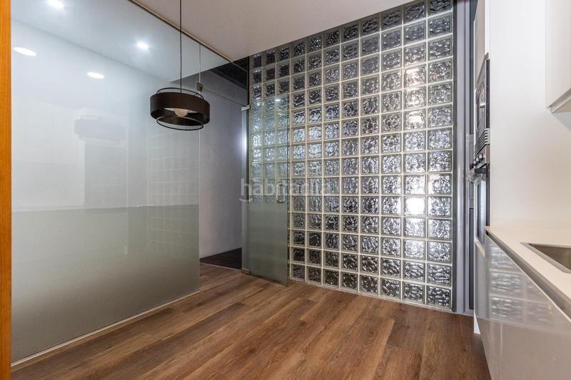 Foto b22e1eb1-50af-48e6-b1dd-ec0d5b255468. Casa con riscaldamento parcheggio in Centre Sabadell