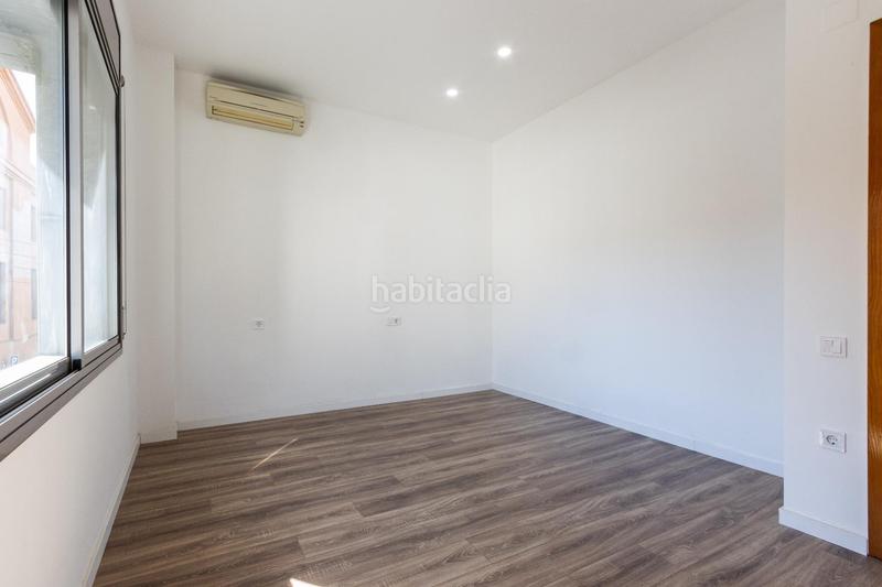 Foto e35ad762-b26f-48fd-bcce-880abf72cb7d. Casa con riscaldamento parcheggio in Centre Sabadell