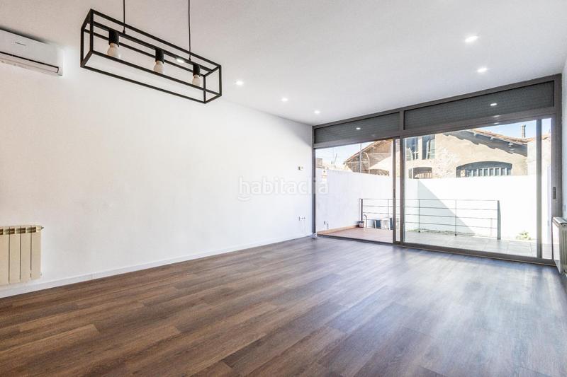 Foto f50815f9-6555-4a4c-92f1-8152b615fd7e. Casa con riscaldamento parcheggio in Centre Sabadell