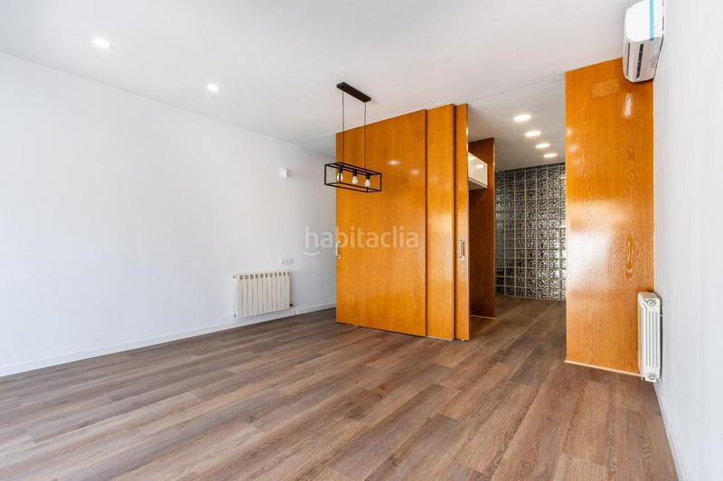 Foto f6851ff9-fc2a-4486-9996-f1dfb8e0a017. Casa con riscaldamento parcheggio in Centre Sabadell