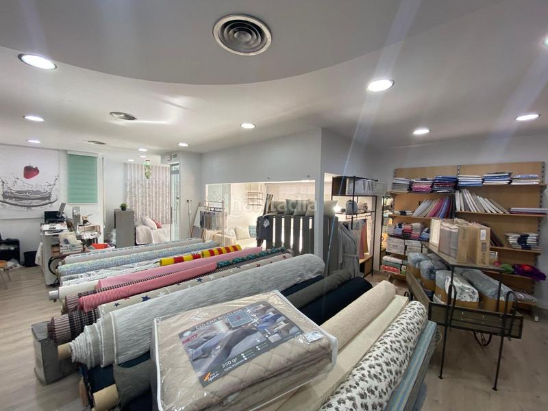 Foto a7e872e5-c855-4a6c-9f63-3d6594c6f306. Local commercial dans Eixample - Can Bogunyà Castellar del Vallès