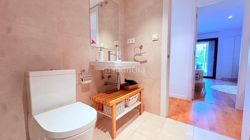 Foto 3ab33275-7931-4729-b04c-c8919d5b47d5. Planta baixa amb calefacció aparcament piscina a Castellar del Vallès