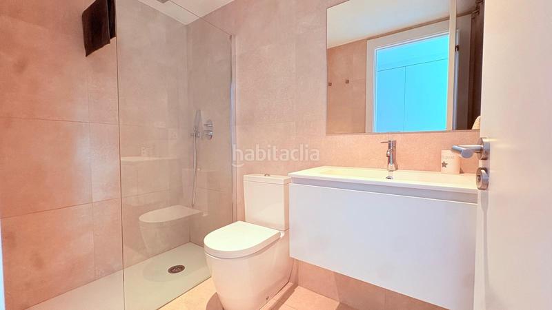 Foto b1d5075f-ae3c-4c3d-a509-5598760f00ac. Planta baixa amb calefacció aparcament piscina a Castellar del Vallès