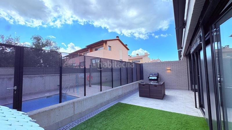 Foto c188fe98-eed2-4307-8ed1-c2a6462bc0dd. Planta baixa amb calefacció aparcament piscina a Castellar del Vallès