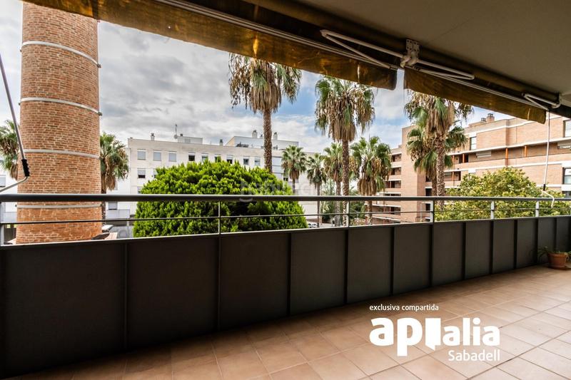 Foto 90c27ad9-bc18-4dea-a30d-cc1577d10a11. Etagenwohnung mit heizung parking in Centre Sabadell
