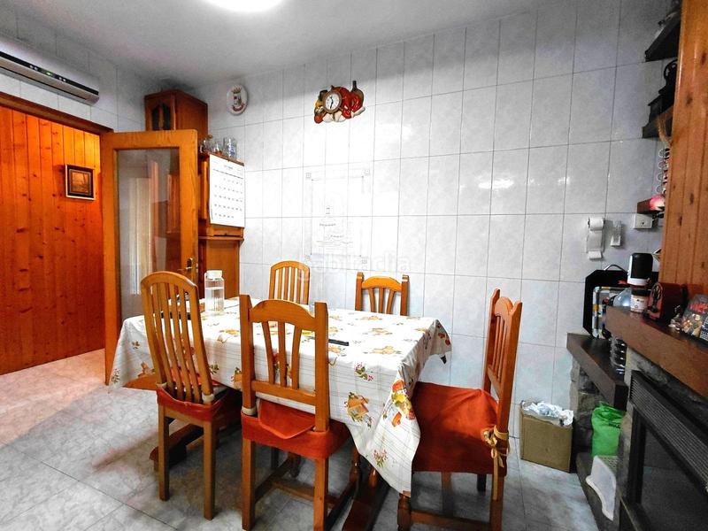 Foto 638ffadd-1fa3-4e48-953e-5e9b35648f36. Maison jumelée avec parking dans Sentmenat