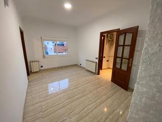 Lloguer Pis a Can Rull. Piso de 3 habitaciones en carretera de terrassa