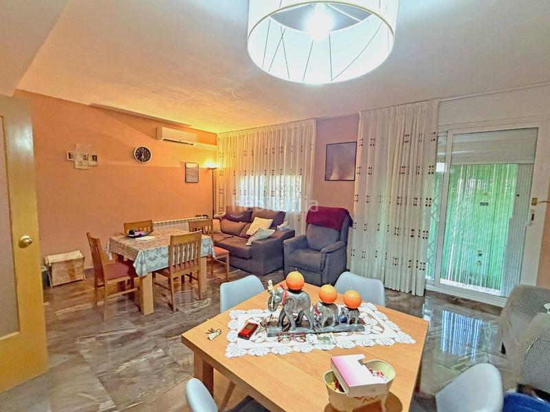 Foto ef360c5b-d911-4b19-baa6-3c5bc662eb06. Semi detached house with heating parking in Can Deu Sabadell