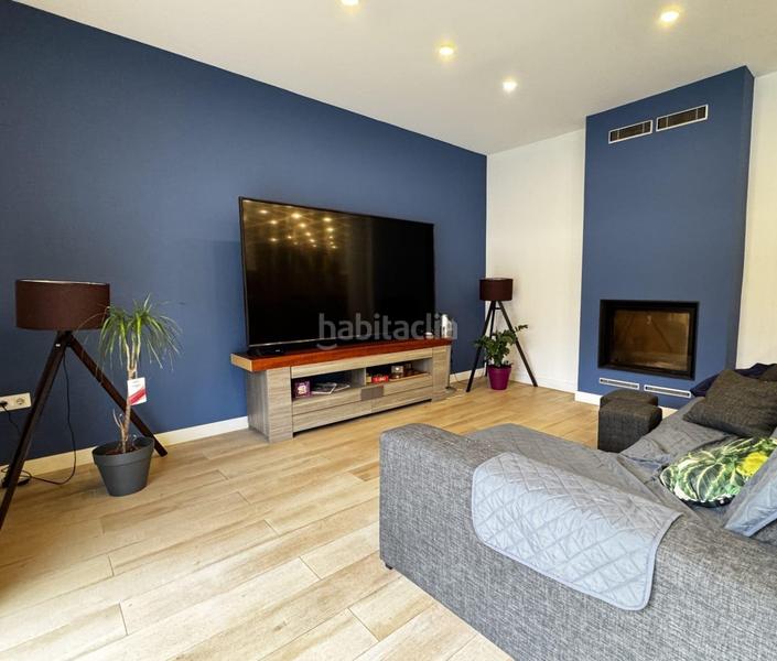 Foto 910475a8-1eb2-405c-b31f-2a722bc5e3c4. Casa amb aparcament piscina a Santa Maria-l´Eixample-Sud Sumella Cubelles