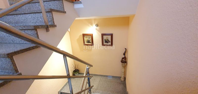 Foto 93552783-51f2-401a-b7a0-abef53e037e7. Casa a Creu de Barberà Sabadell