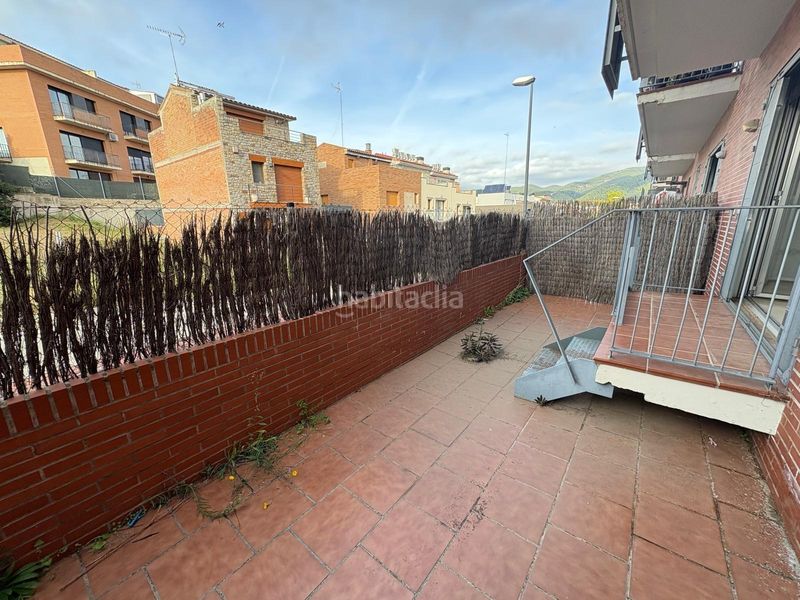 Foto 47d290c7-c04a-44eb-bd0f-ec5f0f39d6d1. Planta baixa amb aparcament a Sentmenat